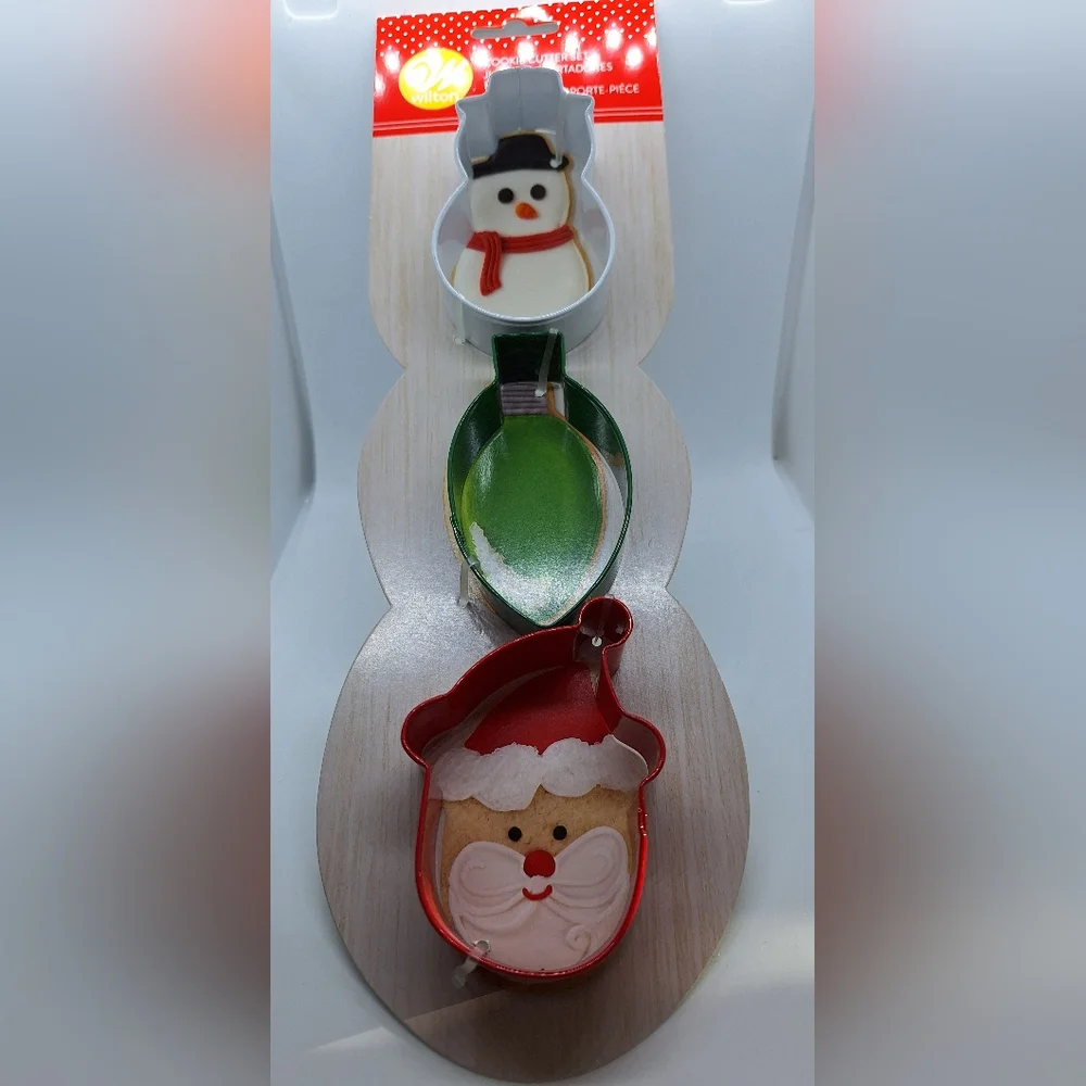 Wilton MINI Christmas Tree Cookie Cutter Set 6 Piece & Full Size 3 Piece Holiday